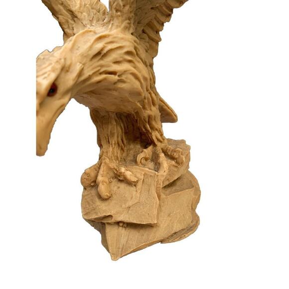 Vintage Eagle Sculpture Statue 12”H 13” Wing Span Red Eyes Soaring Mexico - Picture 13 of 16